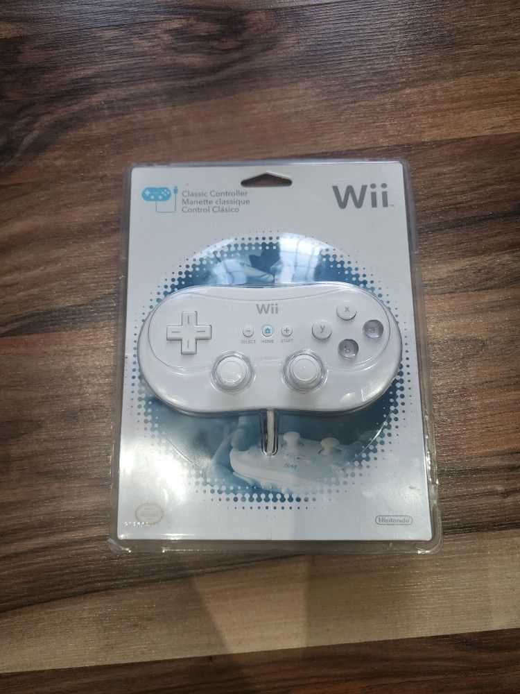 Official Nintendo Wii Classic Controller White OEM New Sealed