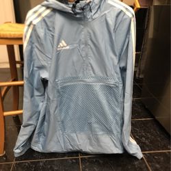 MENS ADIDAS 1/2 ZIP KANGAROO POCKET WINDBREAKER LIGHT BLUE: Size Medium