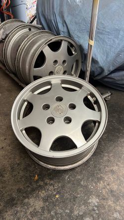Porsche 944’s
