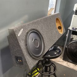 Dual 12” Subwoofer Box