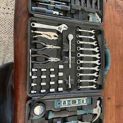 Anvil 137- Piece Tool Set