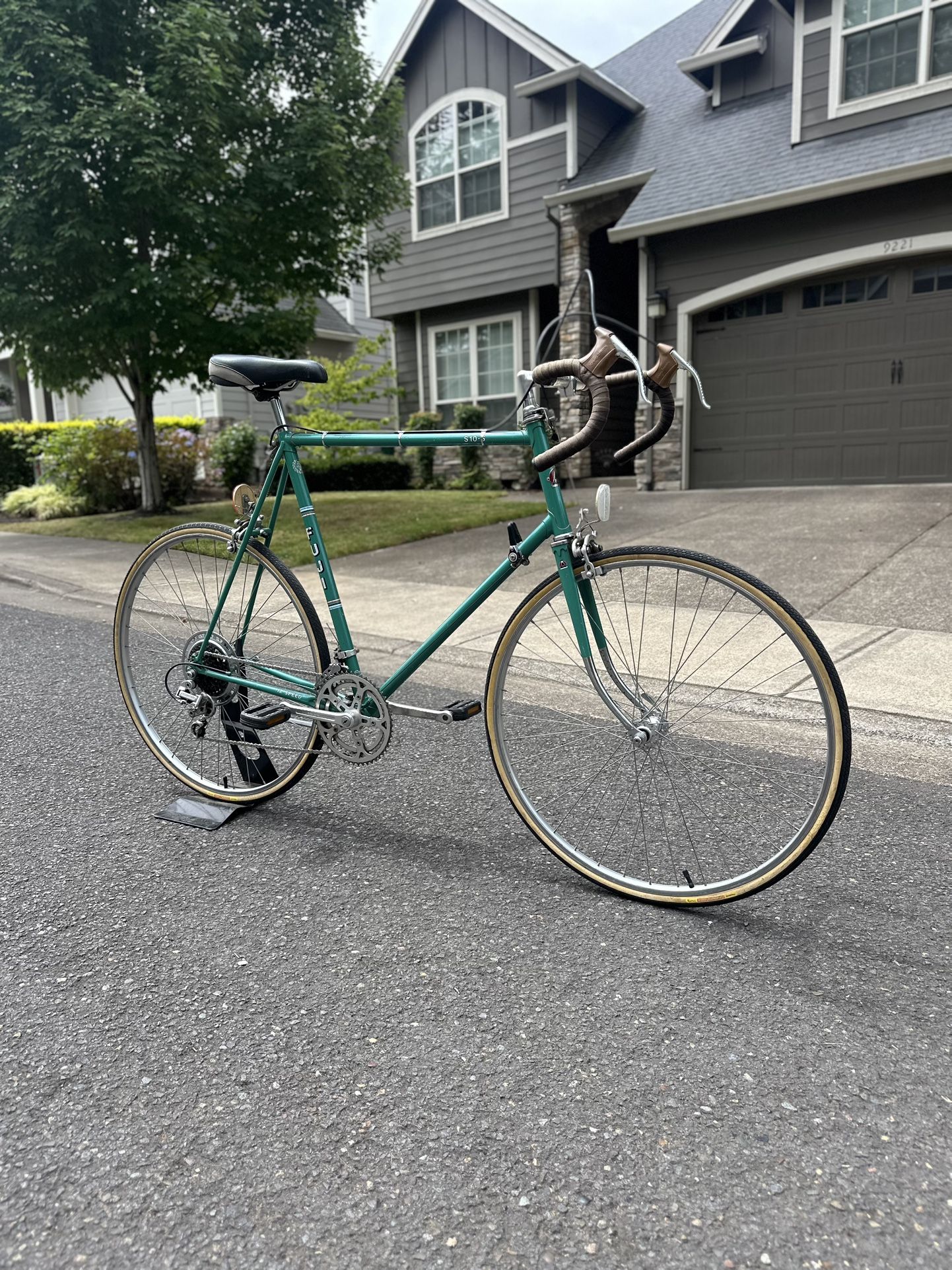 Fuji Road Bike