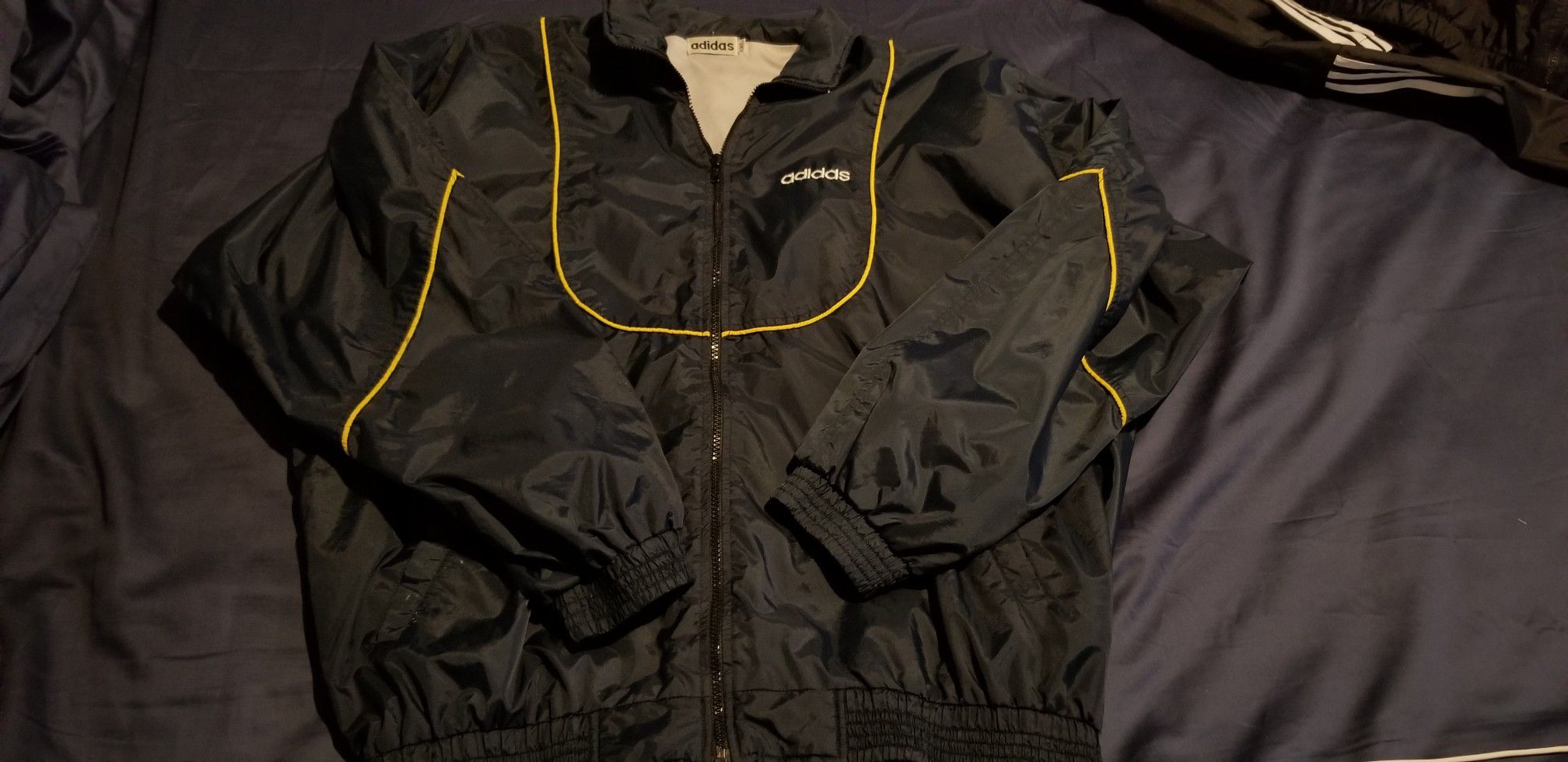 Adidas vintage xl mens track jacket