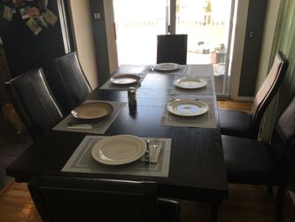 Dark Dining Room Table (real wood) Like new