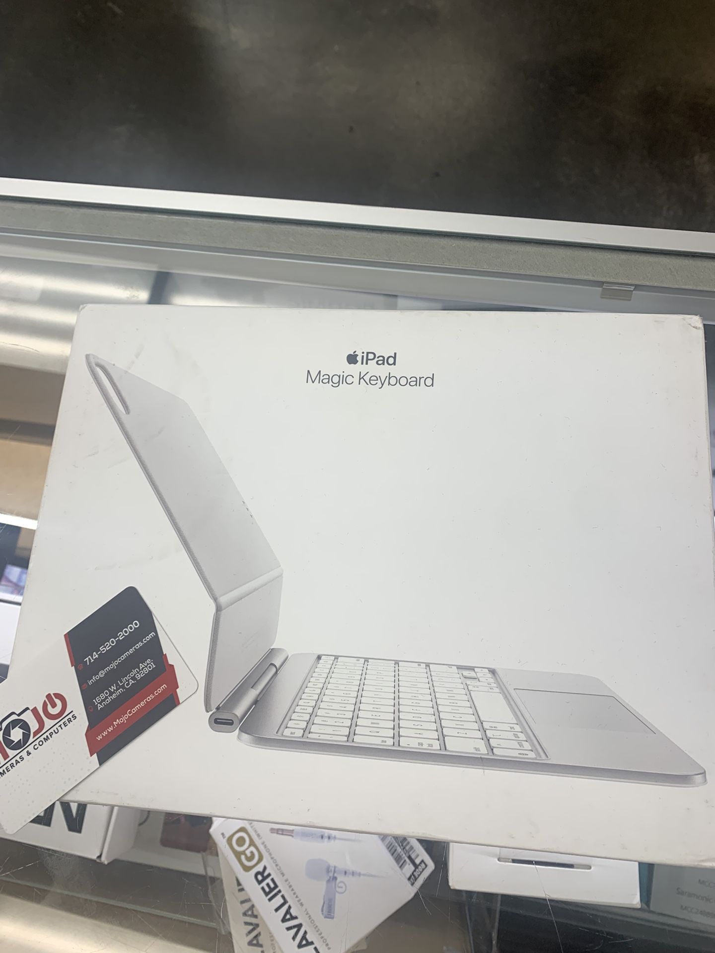 Magic Keyboard for iPad Pro 11in M4