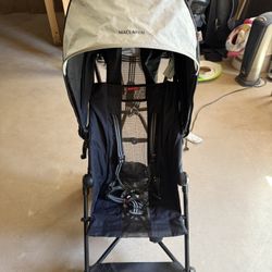 Umbrella Stroller- Maclaren- Lightweight 