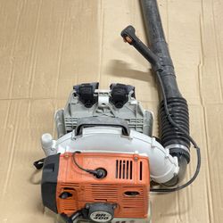 Stihl BR400 Backpack Leaf Blower 