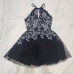 Vestido talla 1/2. Dress size 1/2
