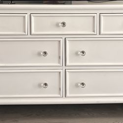Pottery Barn Dresser