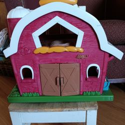 Kid's Barn House Toy 