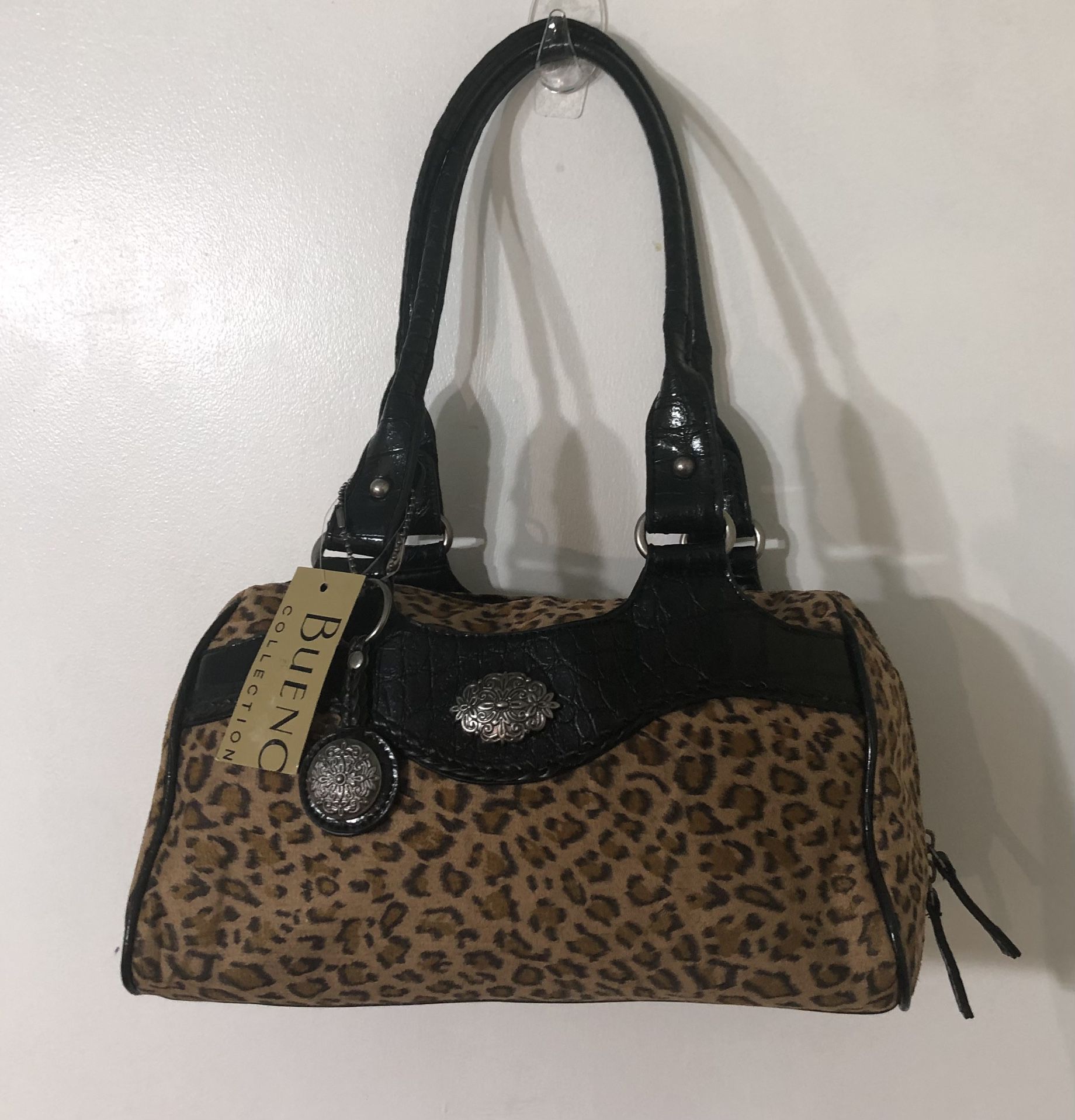 Bueno Collection  Leather Leopard shoulder handbag  brown .