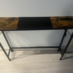 Entry Way Table 