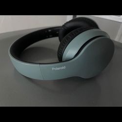 Polaroid Bluetooth Rechargeable Headphones 