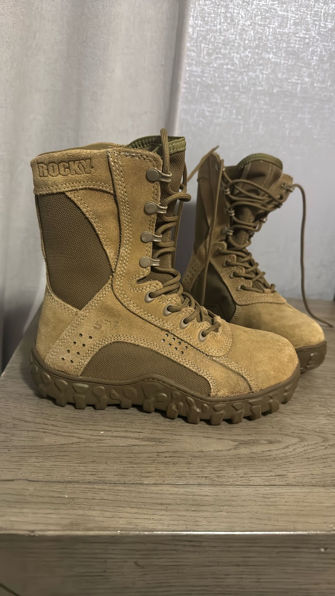 ROCKY S2V TACTICAL MILITARY BOOT