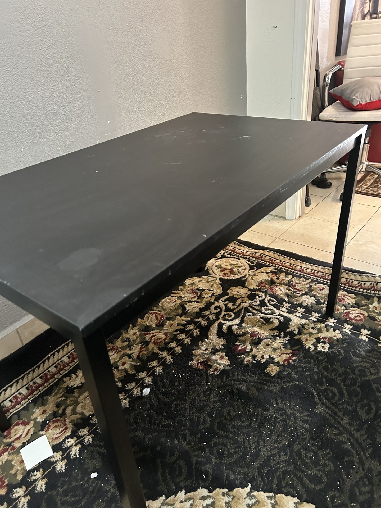 Free Black Dining Table 