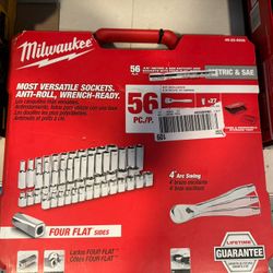 Milwaukee Set