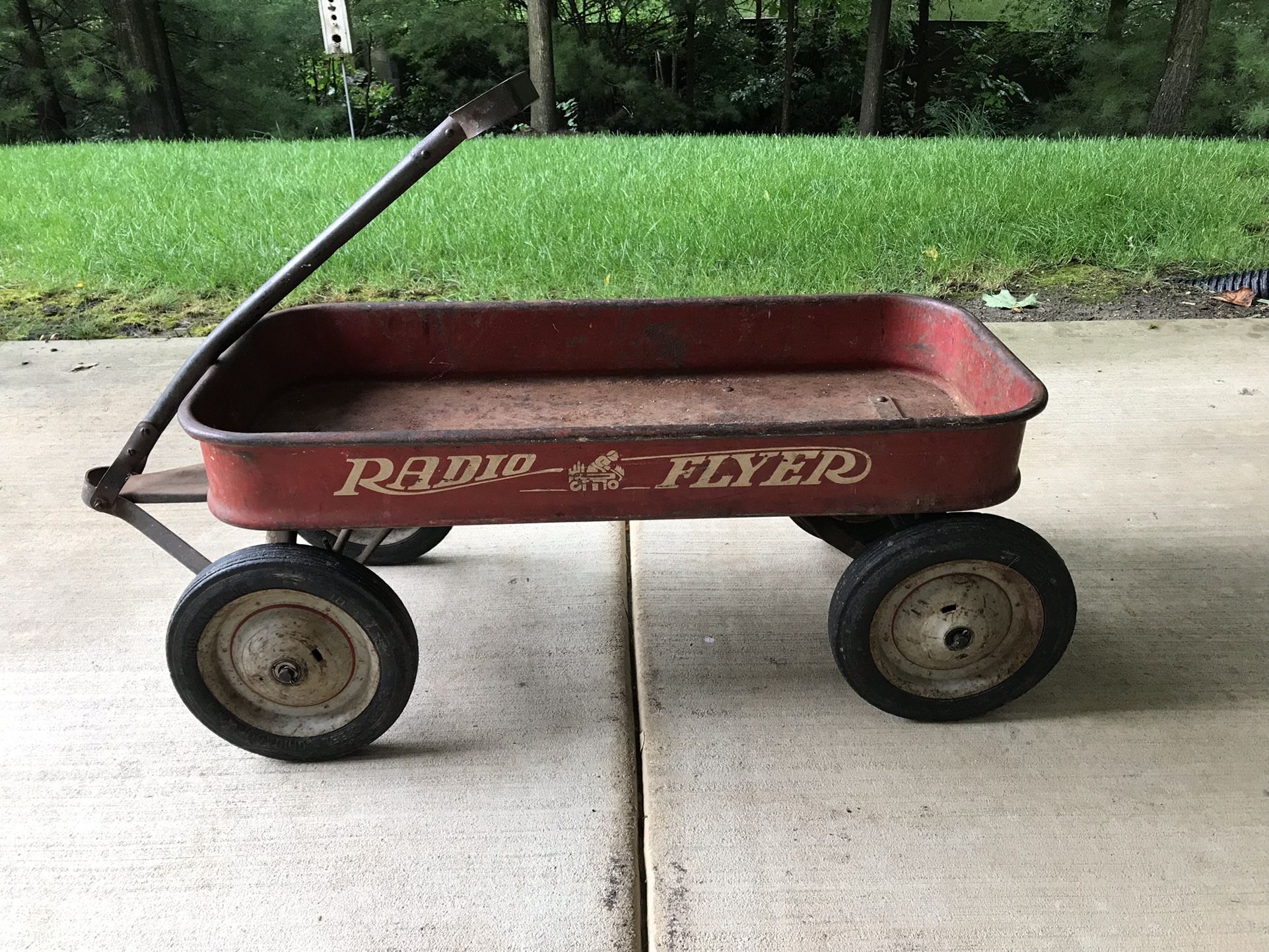 Vintage 1950’s Radio Flyer Wagon