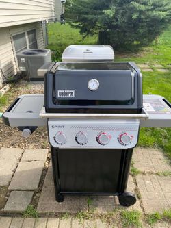Weber natural gas 4 burner grill