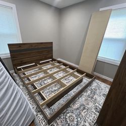 Full Queen Bedroom Without Mattress 