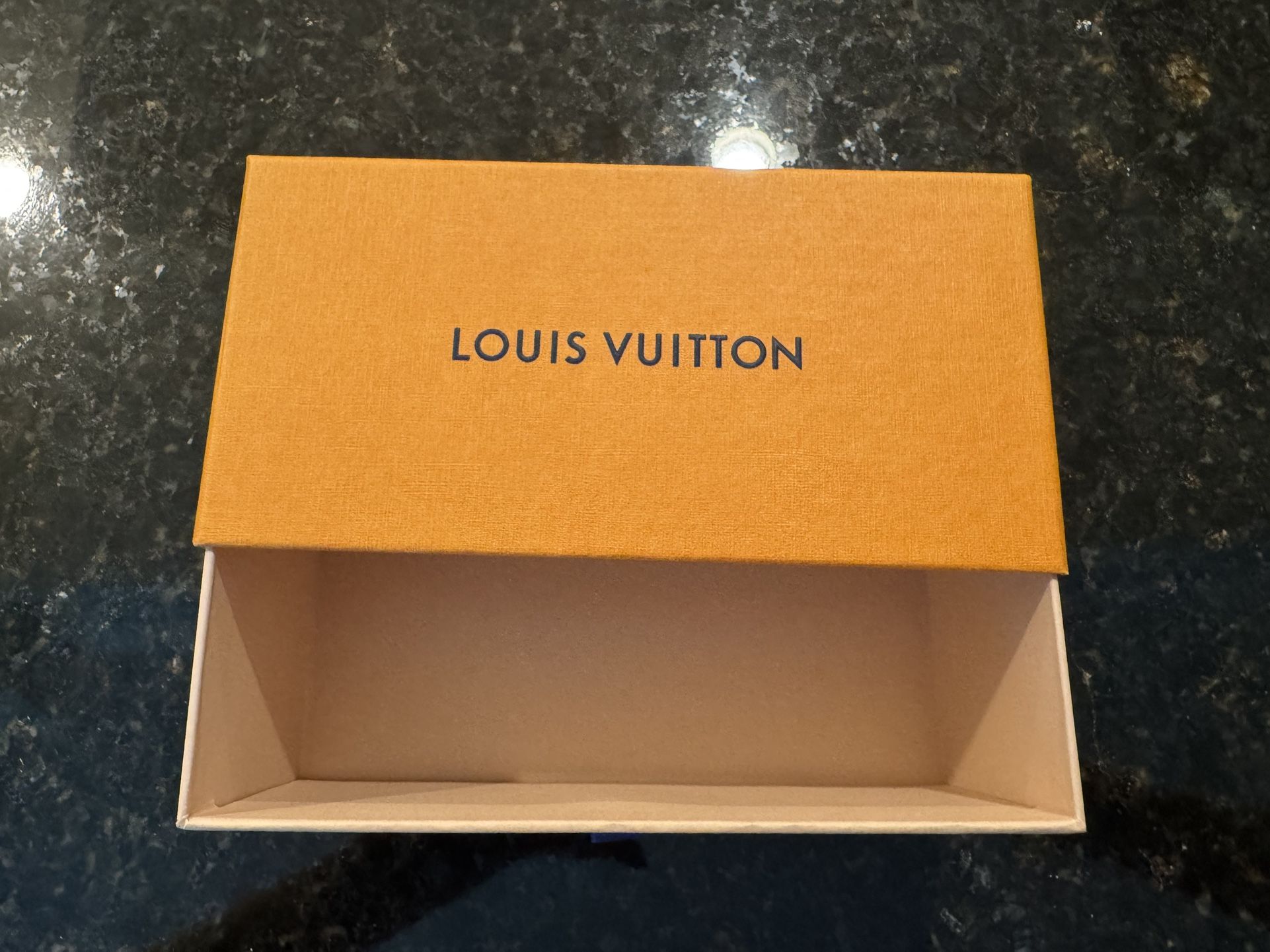 sunglasses box <<<only the box>>>original LOUIS VUITTON