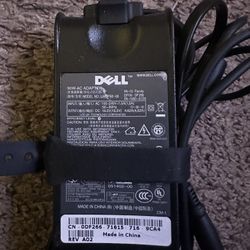 Dell 90W Power Charger for Laptops 19.5V CN-0DF266-71615-716-9CA4