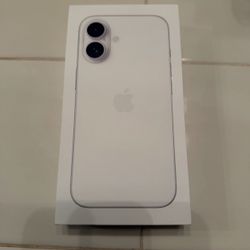 Selling New iPhone 16 (128g)