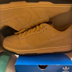 Nike Dunk Low Wheat