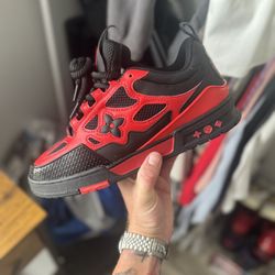 Eu 42 (size 8.5/9.0) Men’s New 