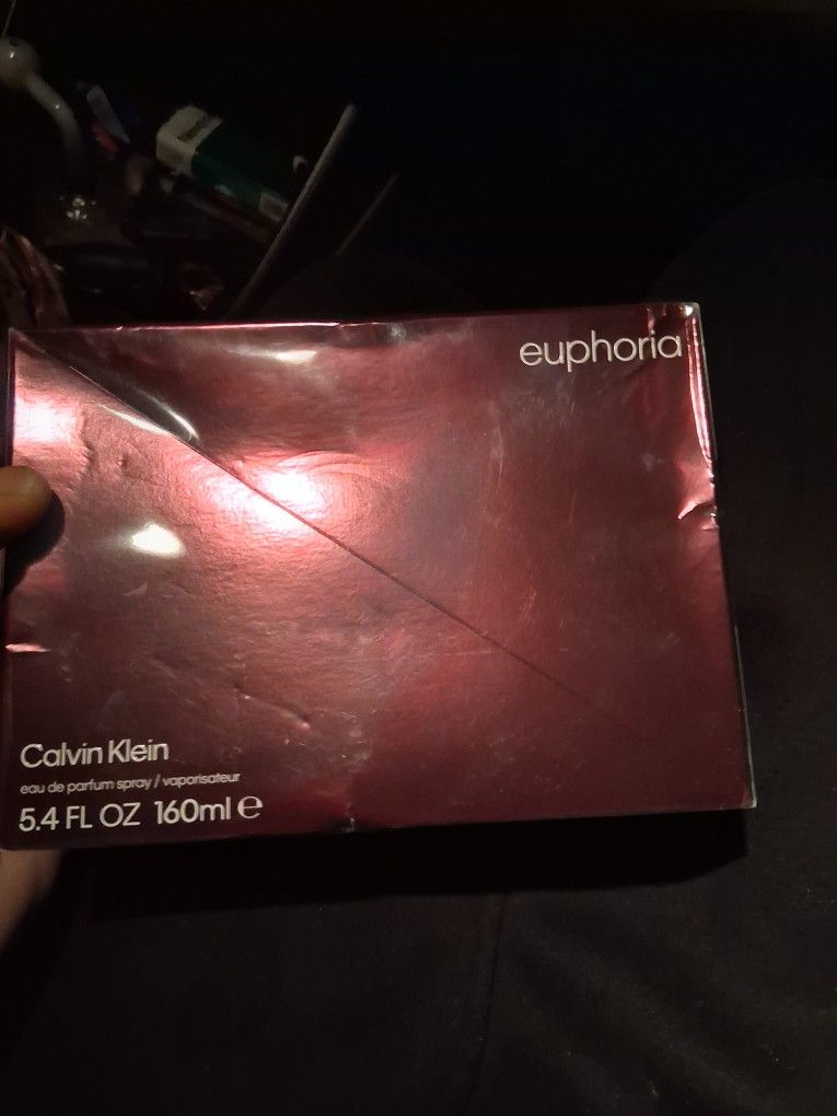 Calvin Klein Euphoria Perfume