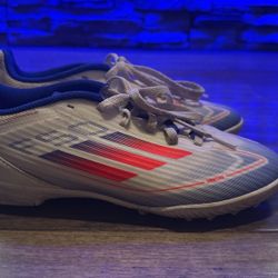 Adidas F50 Youth Turf - Size 5