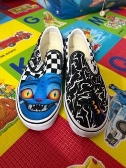 Vans KPop demon hunters Derpy slip on Youth Size 7