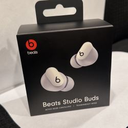 Beats Studio Buds