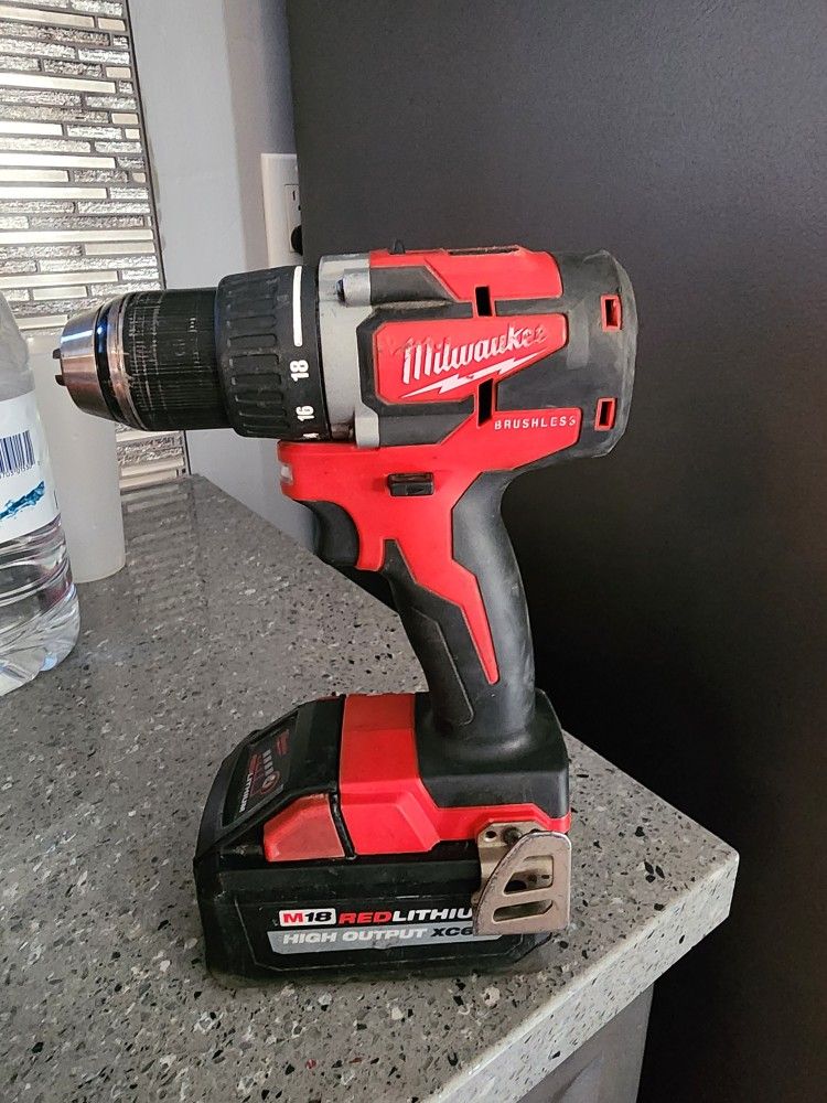 Milwaukee M18 Brushless Drill