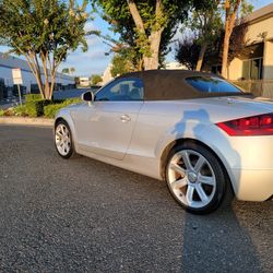 AUDI TT ROADSTER