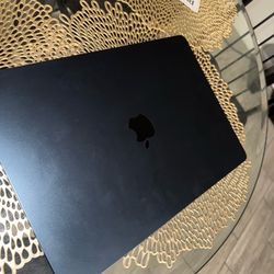 MacBook