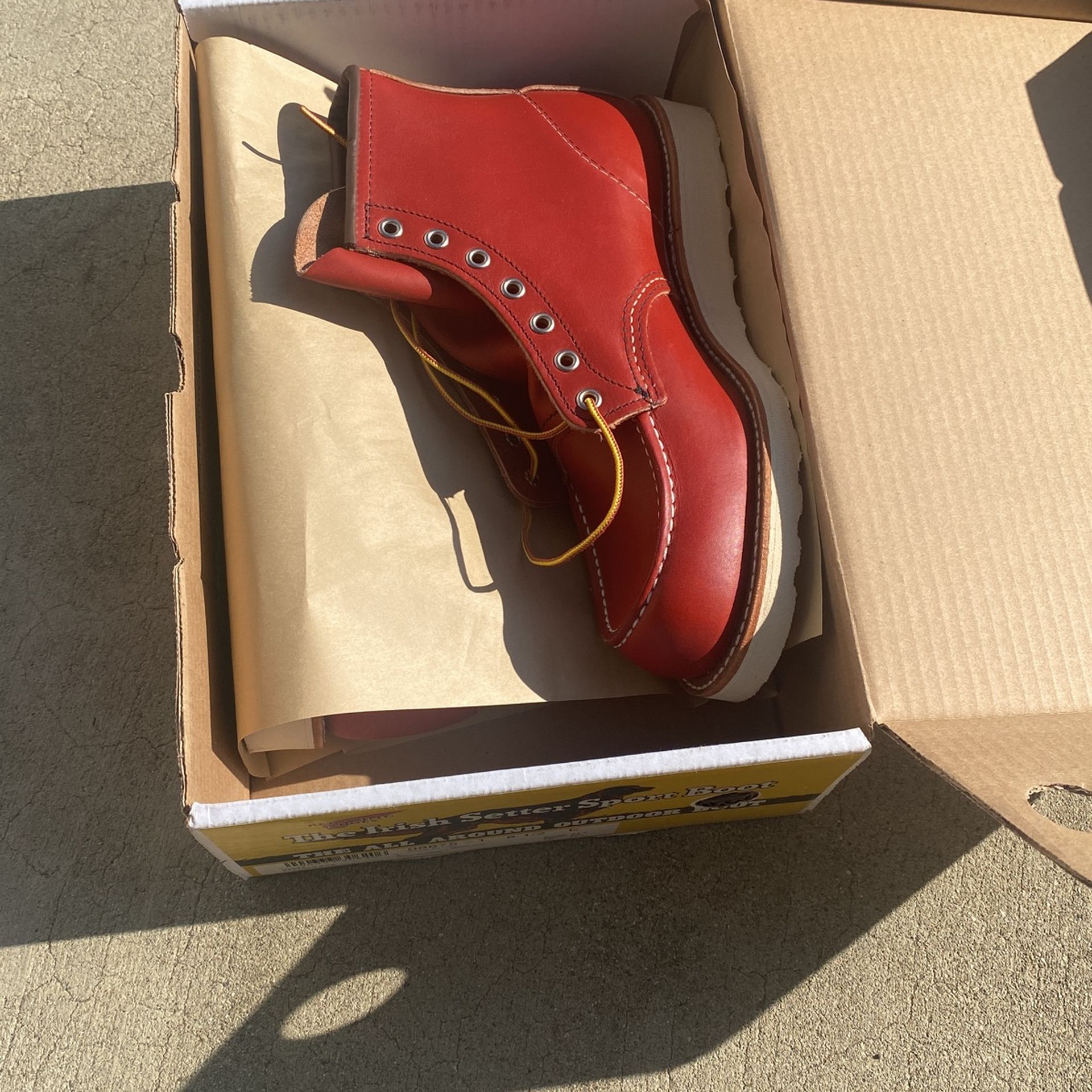 Red Wing Men’s Boots Size 8.5 New