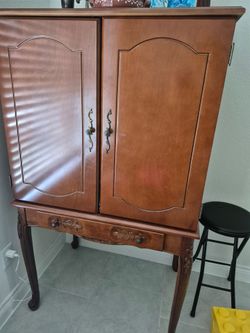 Armoire