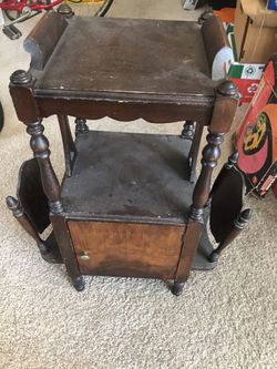 Table smoker antique or magazine or newspaper rack