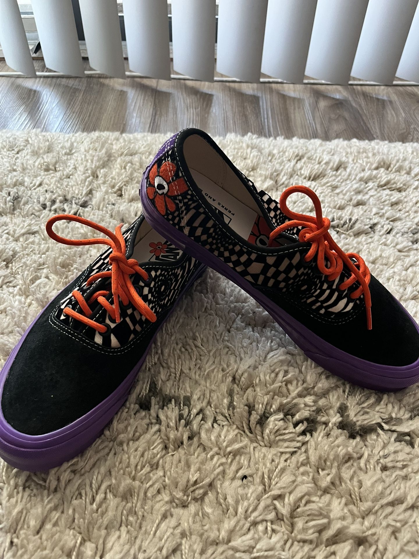 Vans Vault OG Authentic LX / Perks and Mini
