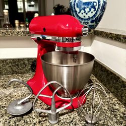 KitchenAid Red Ultra Power Series 4.5-Quart Tilt-Head Stand Mixer (KSM95ER)