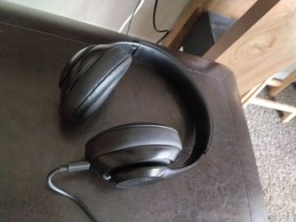 BEATS STUDIO 3