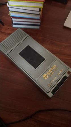 KINYO UV-413 1-Way VHS Cassette Rewinder
