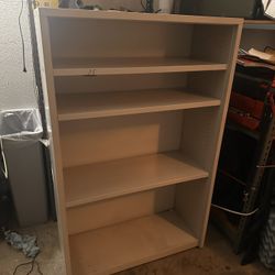 3 Shelf cabinet