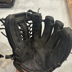 Wilson Baseball Gloves 