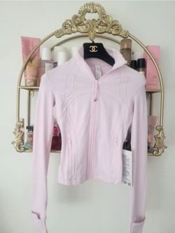 Hard-to-find to find Lululemon Hawaii Exclusive Define Jacket in Blissful Pink Size 0
