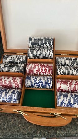 Poker Chip Set in Wooden Case