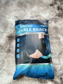 Ankle Brace Compression Support with Removable Fishnet Strap (L)