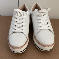 Chelsea & Violet Platform Shoes-11