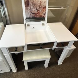 White Solid Wood  Dressing table