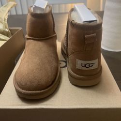 Classic II Mini Boot